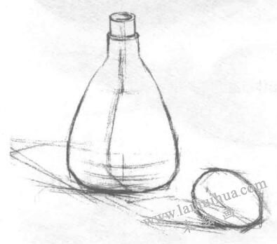 瓶子和雞蛋組合的素描畫法步驟02