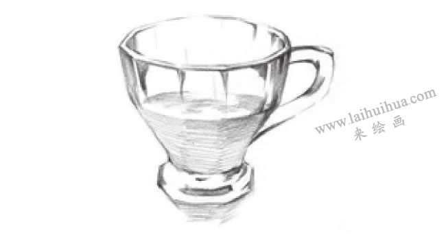 廚房里的玻璃杯子素描畫法步驟05