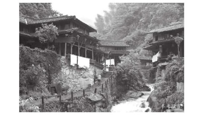 苗寨風(fēng)景速寫(xiě)畫(huà)法步驟