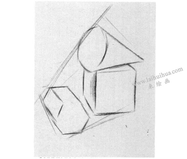三個幾何體組合素描寫生作畫步驟02