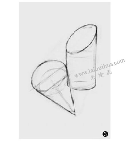 兩個幾何形體組合（切面圓柱體和圓錐體）素描步驟03