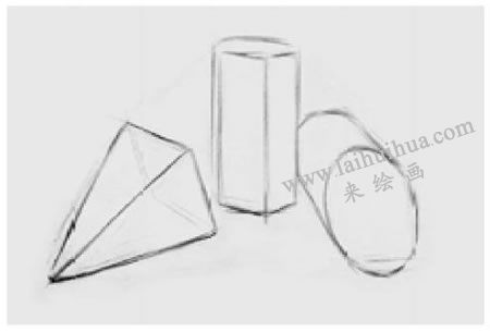三個幾何形體組合（四棱錐、六棱柱和圓柱體）素描步驟圖示02
