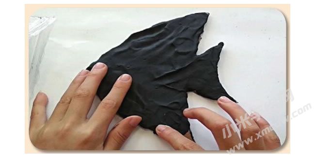 美麗的魚diy手工畫創(chuàng)作步驟圖示03