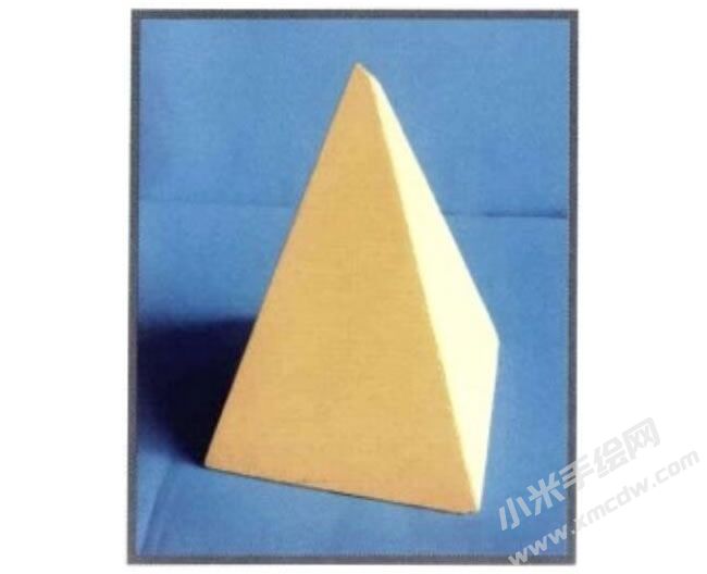 石膏上的藝術(shù)少兒美術(shù)趣味創(chuàng)意步驟01.jpg